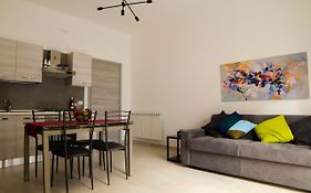 Chez Moi